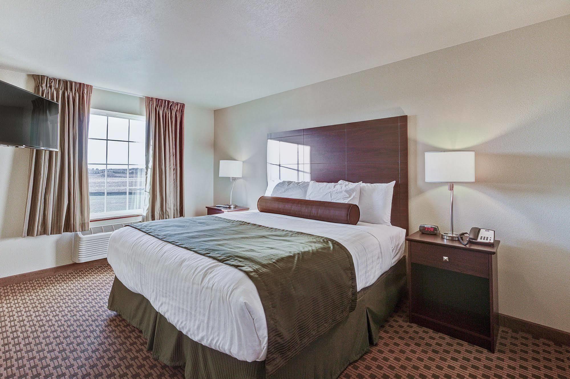 Cobblestone Hotel & Suites Pulaski/Green Bay Exterior foto